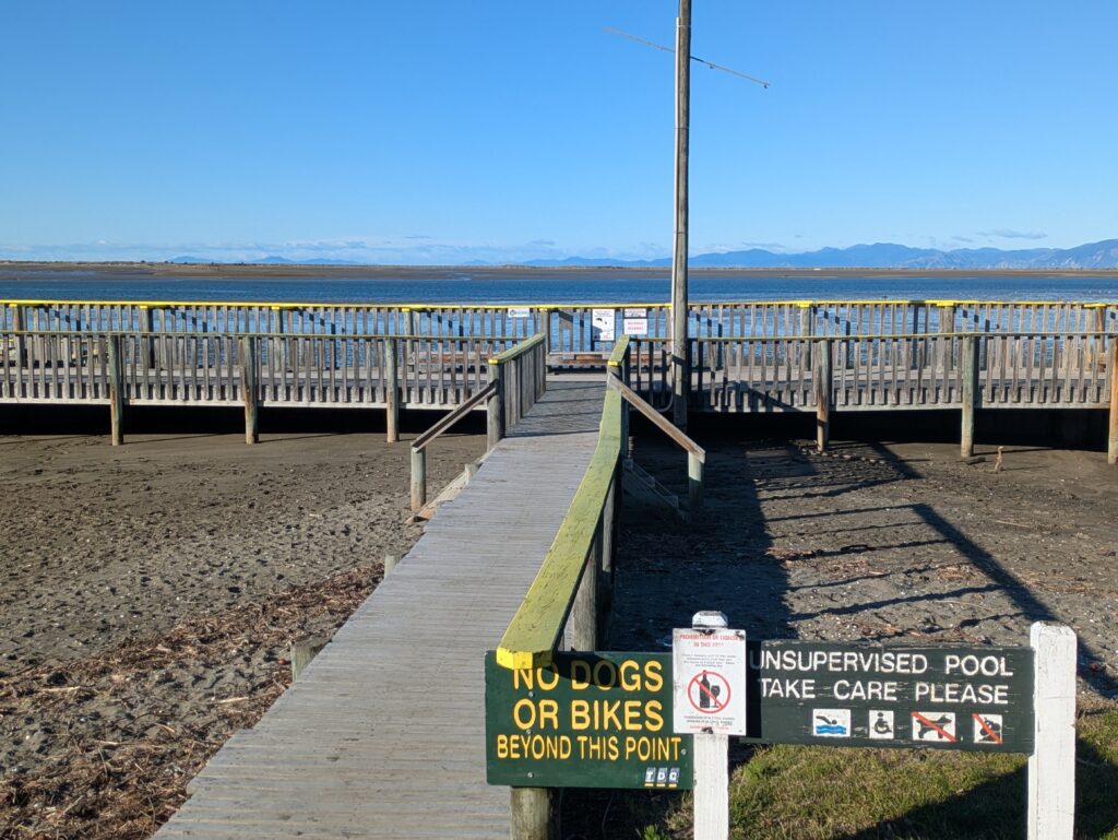 Motueka beach