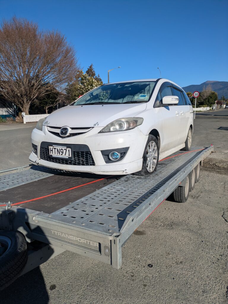 車の修理 前輪