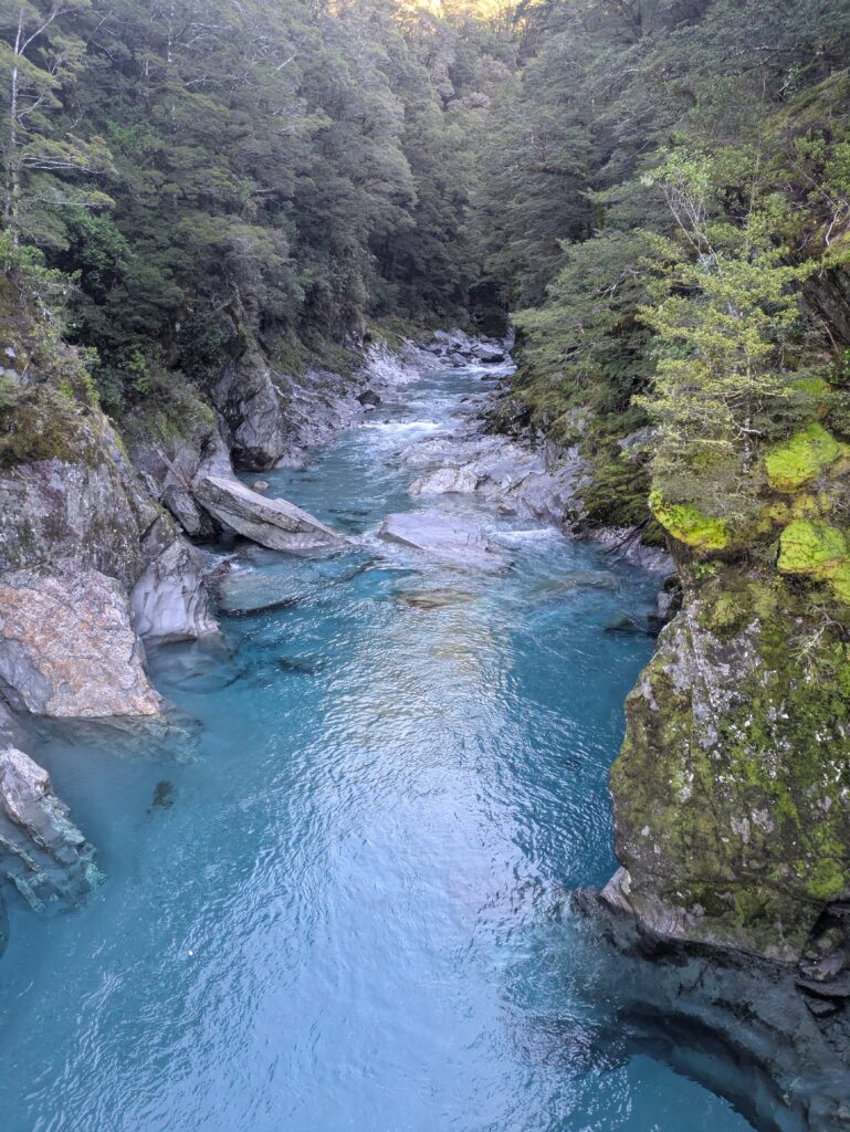Blue pools track